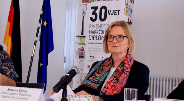 Mandatet, Ambasadorja gjermane Schutz: Ndaj të njëjtin qëndrim me Presidentin Meta