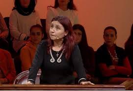 Humbi gishtin  në punë, pas 7 vitesh çon të atin para Eni Çobanit