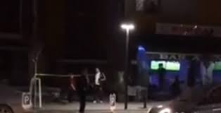Përleshja e plagosja me thika në Fier, një i arrestuar