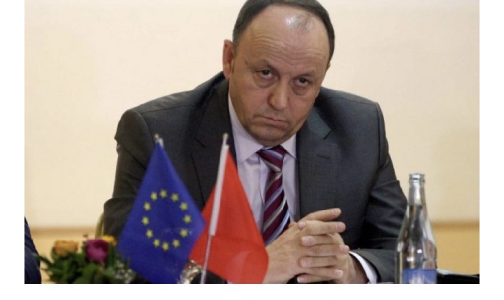 Dorëhiqet prokurori që mbylli hetimet për Ardit Gjoklajn