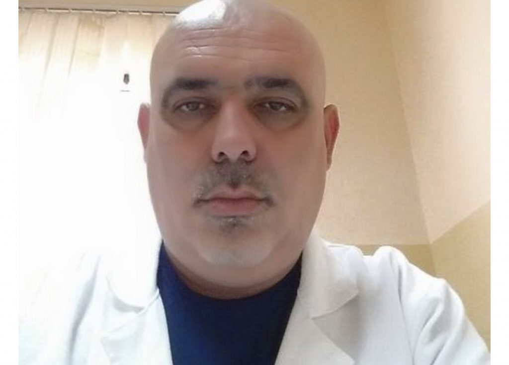 E dhunuan sot në Lezhë/ Mjeku Doda do mbahet në terapi, ka thyerje të kockave të fytyrës