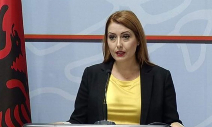 PROPOZIMET NË LIGJIN E RI TË KUJDESIT SHËNDETËSOR, MINISTRIA: JO USHTRIM TË 2 PROFESIONEVE TË NDRYSHME