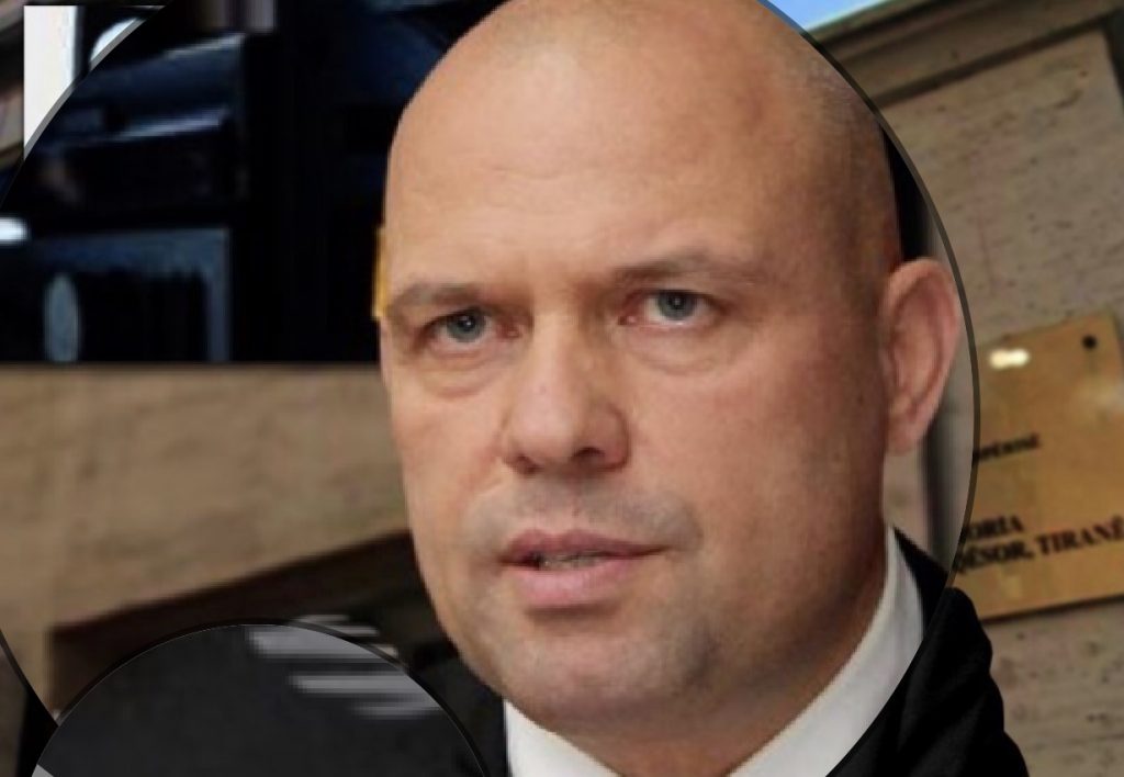 Ylli Manjani: Pse prokuroria pret ndërrimin e pushtetit për të bërë detyrën