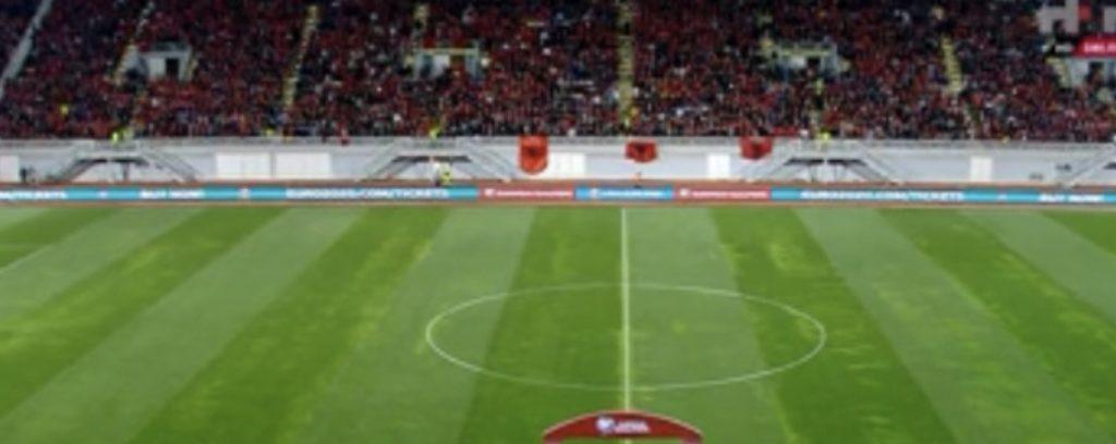 LIVE| Shqipëri-Turqi/ Gabim amatoresk në prapavijë, turqit kalojnë në avantazh (VIDEO)