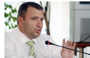 Ish-anëtari i KQZ-së, Artan Laze: Rrugët e zgjidhjes së rebusit pas djegies së mandateve të opozitës