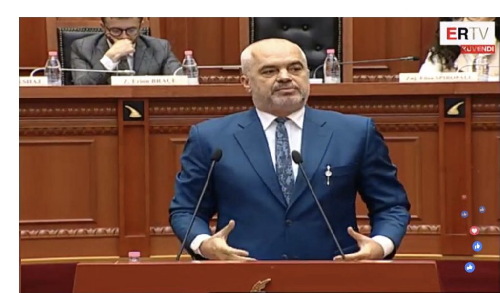 Nis seanca, Rama nga foltorja: Më duhet të iki dhe po flas i pari, kjo që po ndodh është…