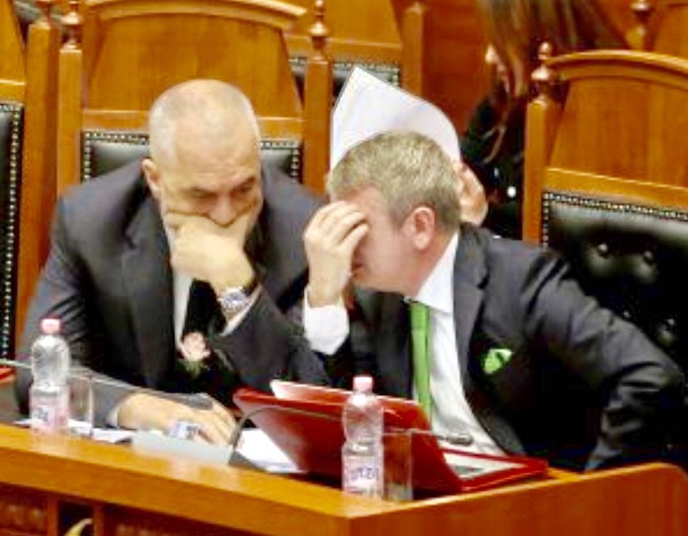 Deklarata e organizatës së PPE: Gjiknuri i lidhur me krimin e organizuar për blerjen e votave
