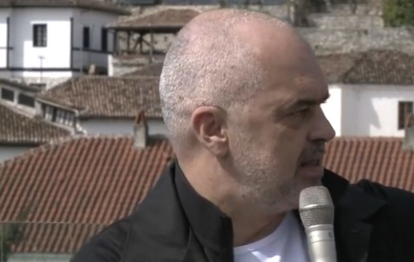 Protestuesit kërkojnë largimin e tij, Rama flet nga Berati: Ka filluar kthesa, më thoni një rast….