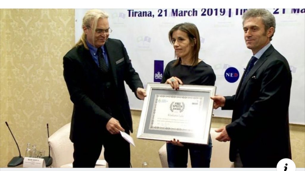 Klodiana Lala nderohet me çmimin për “Fjalën e lirë”