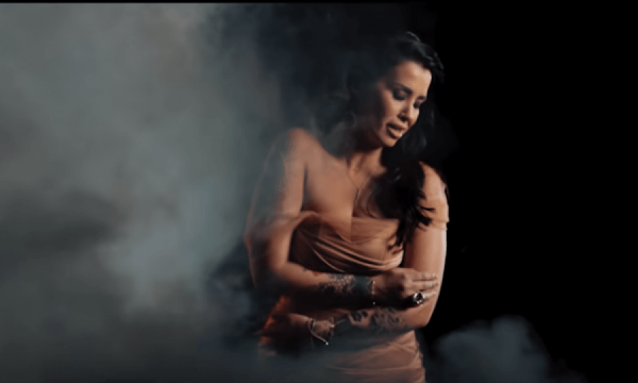 Skandal me videoklipin e Jonida Maliqit për Eurovision, por del të jetë i kopjuar