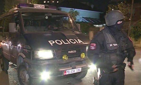Lihen në burg 12 fajdexhinjtë e ndaluar në Shkodër