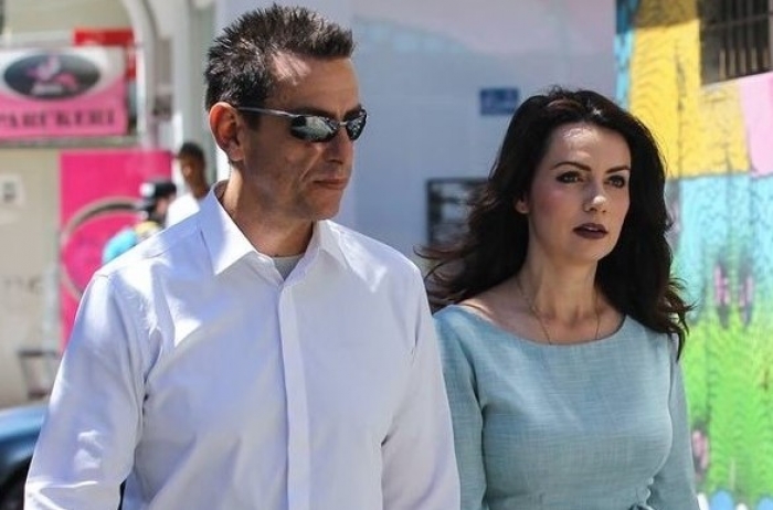 GRIDA DUMA  ZYRTARISHT E DIVORCUAR