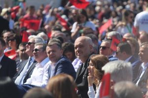 Prova e fundit/ Tirana braktis jo vetëm Ramën, por edhe Veliajn