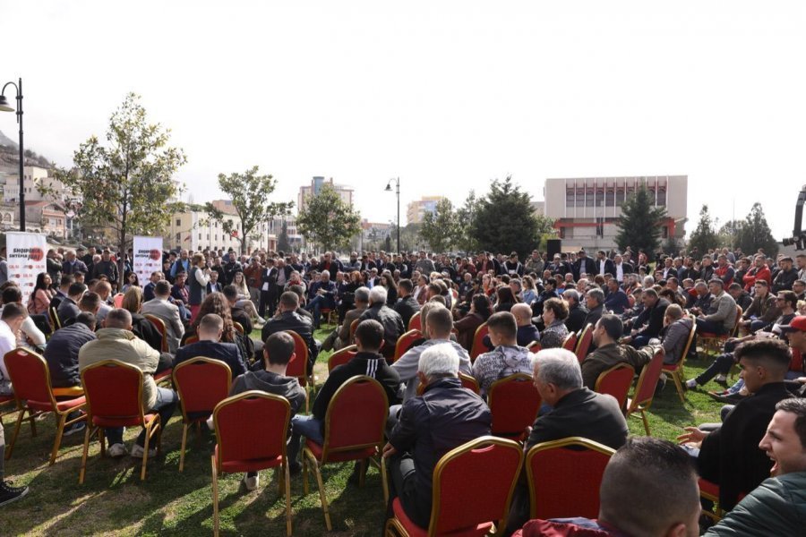 Kryemadhi nga Lezha: Dogjëm mandatet, sepse shteti është i kapur