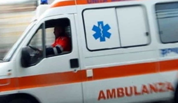 11 nxënës shqiptarë helmohen në shkollë, përfundojnë në spital
