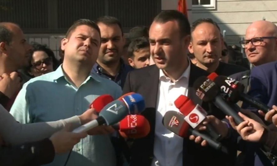 Protestuesit në burg, Balliu: Ramës do t’i përgjigjemi me të njëjtën mënyrë