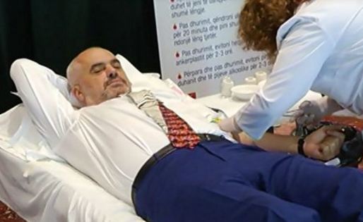 Edi Rama  i sëmurë,shtrohet në spital në Berlin