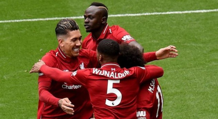 Liverpool shkatërron Burnley-n, mesazh i qartë për Bayern