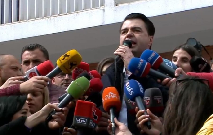 Basha përmbyll protestën me një zotim të fortë: Zgjedhje me Edi Ramën nuk do të ketë!