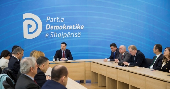 PESË DITË PARA PROTESTËS, BASHA MBLEDH SOT KËSHILLIN KOMBËTAR