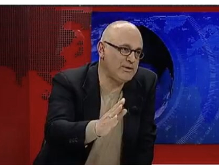 Protesta e opozitës/ Shkrimtari Erebara: Programi i Ramës është tepsia, rrota dhe timoni