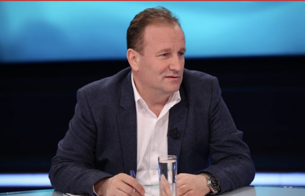 Çili: Opozita shokoi sistemin politik, parlamenti aktual një ‘fake’