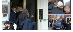 VIDEO/ Publikohen pamjet e arrestimit të Julian Assange, themeluesi i “Wikileaks” bën rezistencë