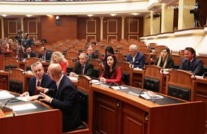 PAS LLESHAJT, OPOZITA E RE KËRKESË PËR INTERPELANCË ME NJË TJETËR MINISTËR