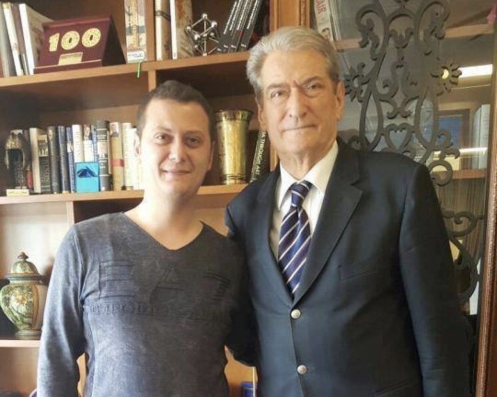 Edhe një kandidat i PD pranon mandatin