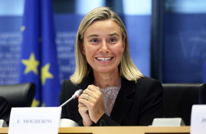 MOGHERINI NË TIRANË, TAKIM ME RAMËN DHE PËRFAQËSUES TË OPOZITËS
