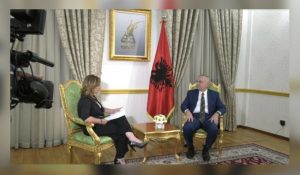 “Nuk po e shohim humnerën përpara”- Meta deklaron: Opozita nuk ka asnjë përgjegjësi për mungesën e Gjykatës Kushtetuese