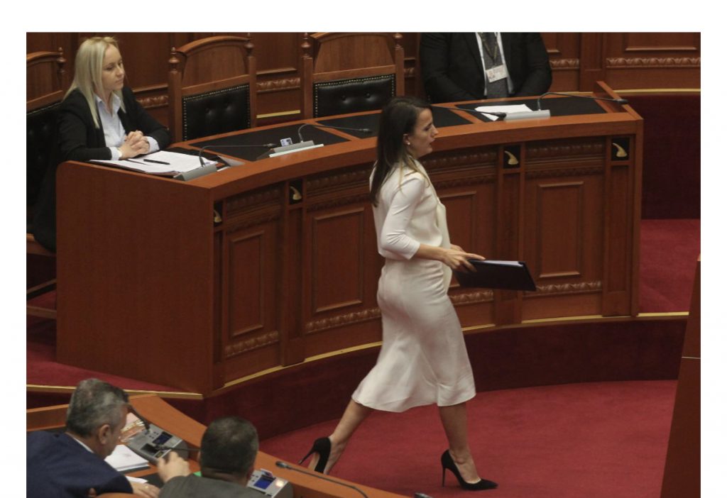 Rudina Hajdari e quan sukses “historik” i  “opozitës së re”: Futëm në axhendë ndryshimin e sistemit