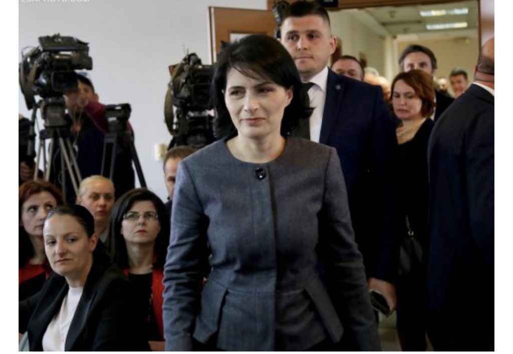 Gara për kryeprokurorin, Arta Marku dorëzon kandidaturën në KLP