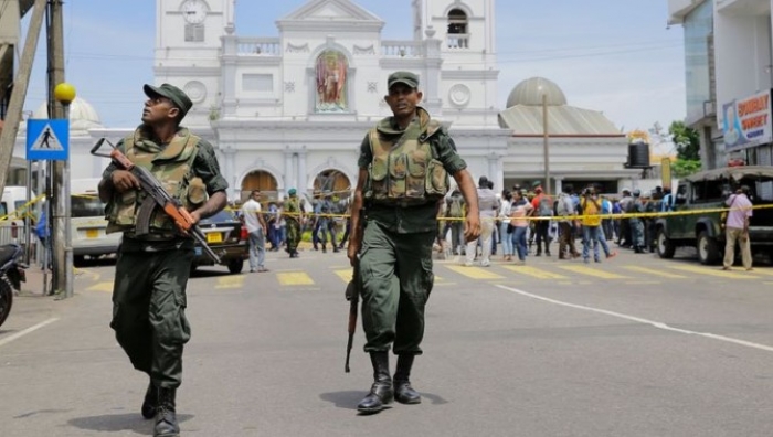 MASAKRA NË SRI LANKA, ARRESTOHEN 7 PERSONA, DYSHOHET SE JANË EKSTREMISTË FETARË