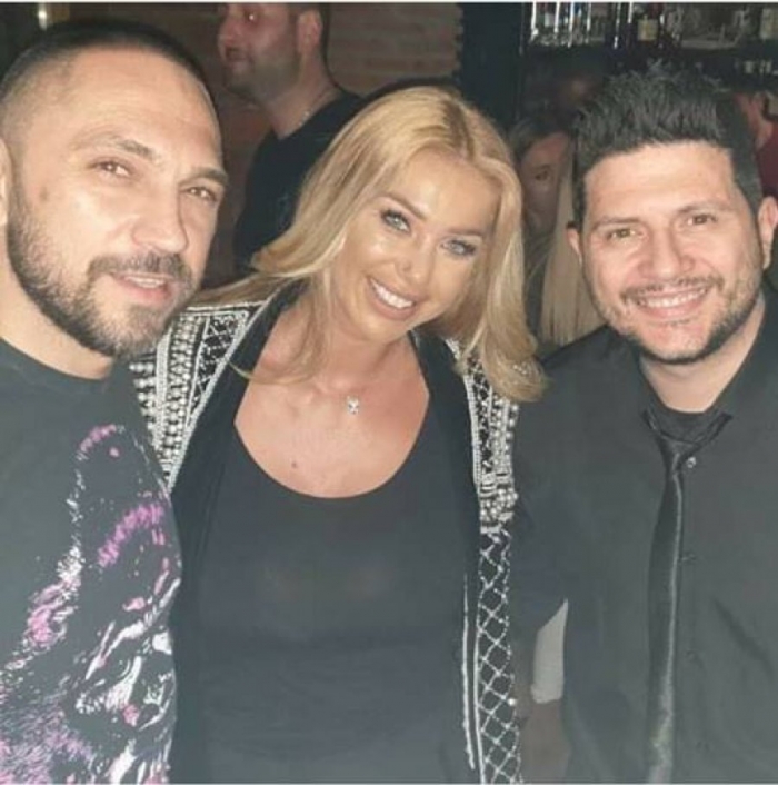 ERMALI PUBLIKON FOTO PA FILTRA ME ADELINA TAHIRI, KOMENTUESIT ‘MASAKROJNË’ KËNGËTAREN