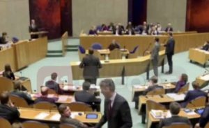 Parlamenti Holandez voton pro vendosjes së vizave me Shqipërinë