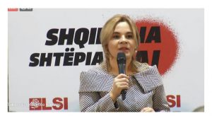 Monika Kryemadhi mesazh Ramës: LSI nuk është më e Metës, e qetësisë dhe dashurisë! Mos guxo të cënosh, se do…