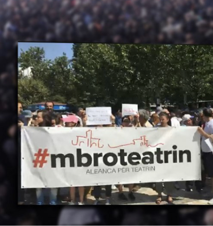 Aleanca për Teatrin sot në  protestë me opozitën:’Përpjekja për të shembur Teatrin, fundi i kesaj tiranie’
