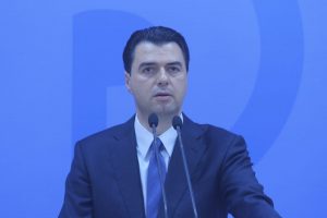 Gjyqi ndaj Salianjit, Basha paralajmëron gjyqtarin dhe prokurorët: Do ua bëjmë vetingun publikisht
