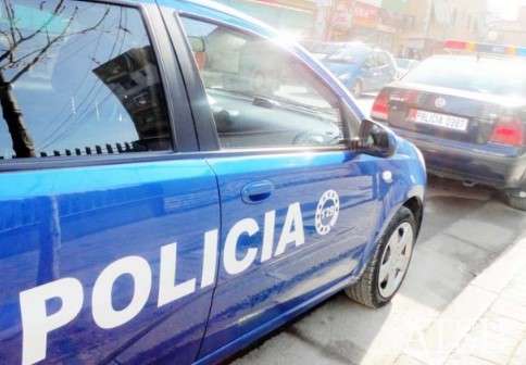 I moshuari rrëzohet nga motorri, lufton me vdekjen në sallën e oparacionit