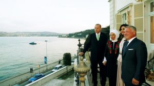 Erdogan humb Stambollin