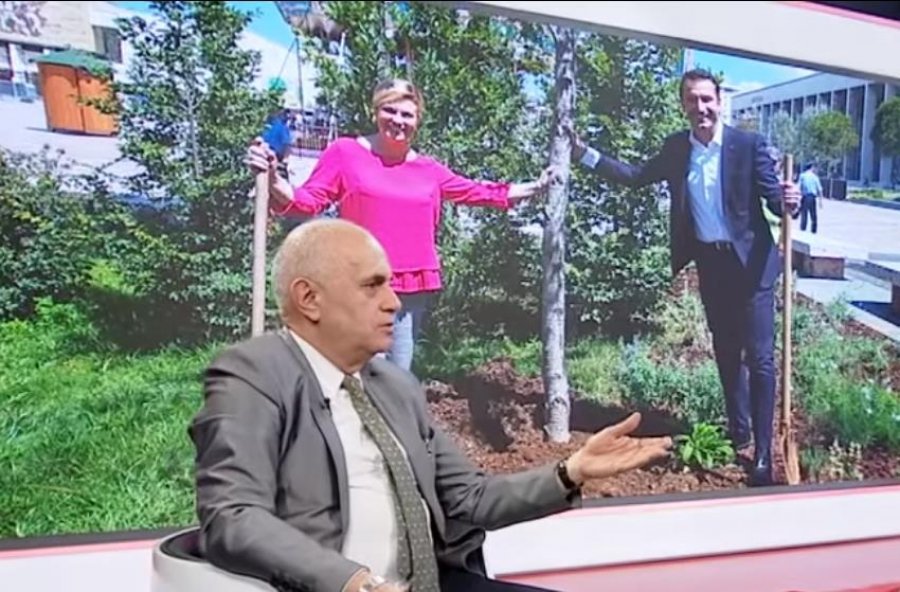 Biçikleta në trotuar! O Bashki, po na rrezikohet jeta!