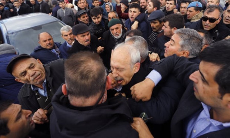 Grushta ndaj liderit të opozitës në Turqi
