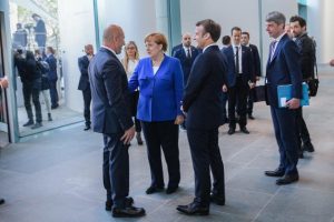 Pse Kosova u zhgënjye me Francën? DW: Macron përmendi përvojën e keqe me Shqipërinë për…