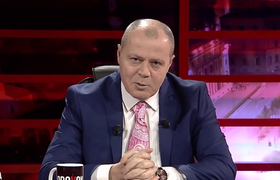 Mustafa Nano: Kur hoxhallarët e Shqipërisë të lexojnë më në fund Kuranin dhe vajzat e bukura të…