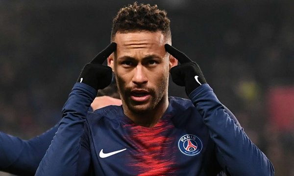 Neymari kthehet në stërvitje të PSG-së