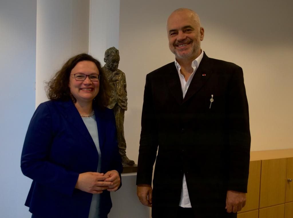 Rama flet pas takimeve në Berlin: Mesazhi ishte i qartë …