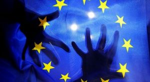 GRABITJE E SHEKULLIT NË EUROPË, ZHDUKEN 1.3 TRILIONË EURO TVSH, SI FUNKSIONON SKEMA