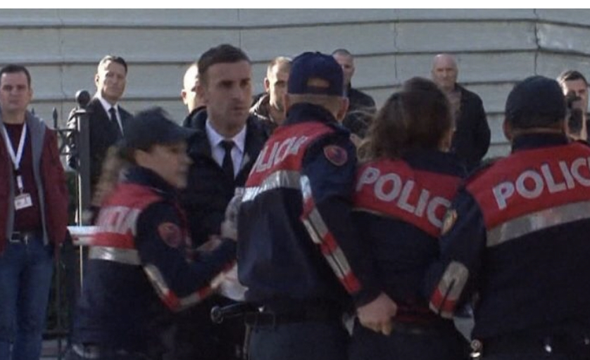 5 vjet burg për goditjen e një polici. Çfarë sjellin ndryshimet e reja ligjore