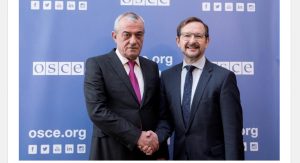 Sekretari i Përgjithshëm i OSBE, takim me Ruçin e Ballën: Vijoni Reformën Zgjedhore me deputetët e rinj në Kuvend